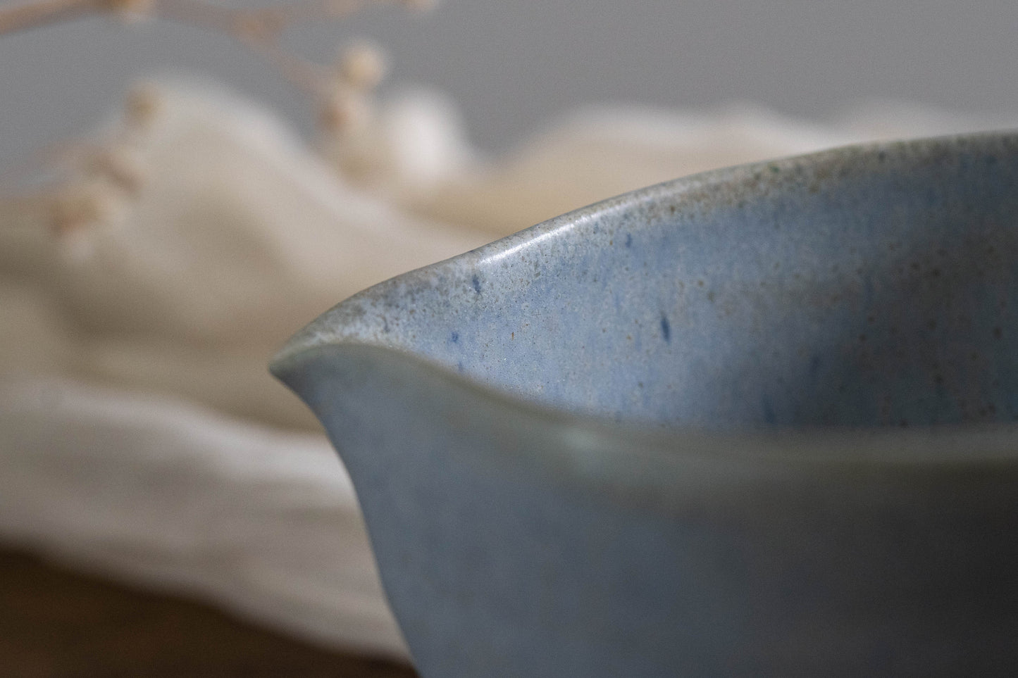 Katakuchi sprout bowl